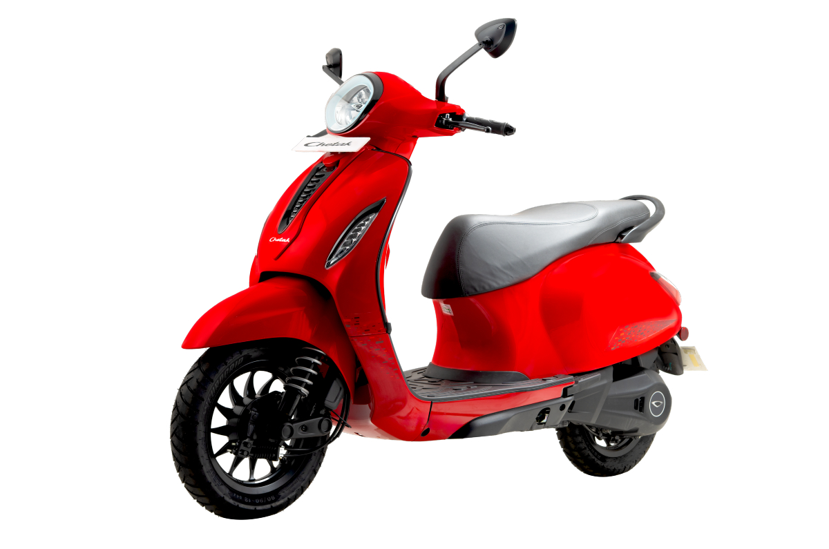 Bajaj Chetak 3001 front side static in red